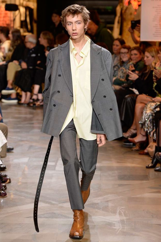 vetements2022秋冬高级,男装高定vetements