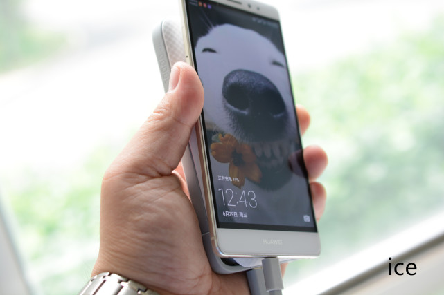 荣耀10000快充充电宝,荣耀充电宝12000毫安66w快充