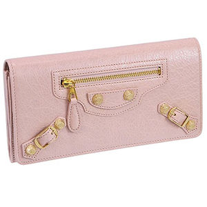 没有一个包包解决不了的问题，如果有就再买一个