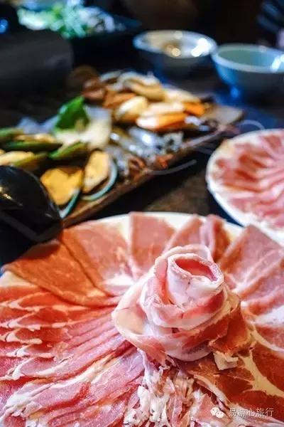 你是打算继续宅在空调房里，还是打2小时飞的去冲绳凉感一夏？