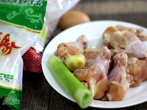 肯德基鸡腿怎么做不脱壳,肯德基鸡腿的简单又好吃教程