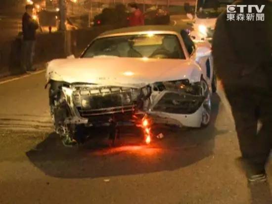 把车借给别人看他会干啥,把车借给朋友才发现车还能这么开