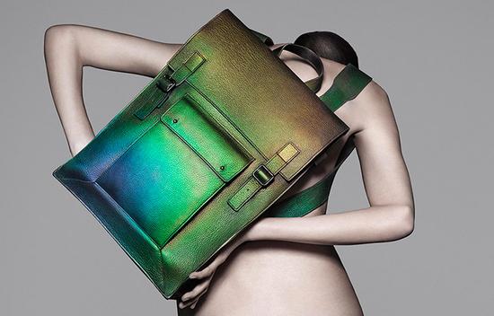 黑科技智能穿戴鞋,没有设计师的高跟鞋大师