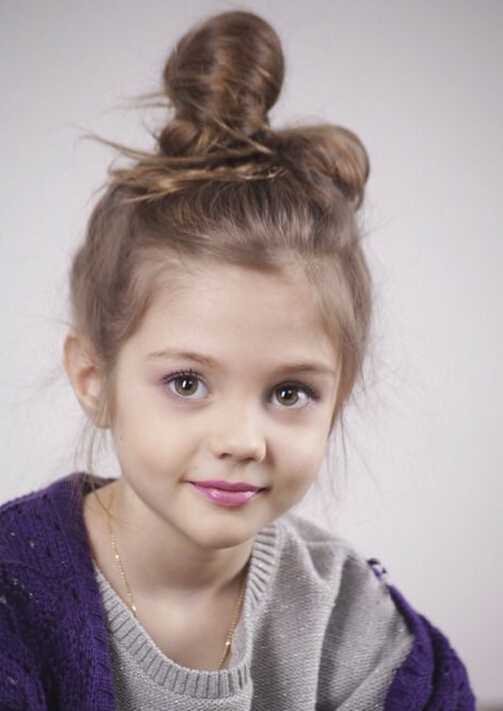 丸子头的扎法简单易学好看头发多,低丸子头简单扎法慵懒风丸子头