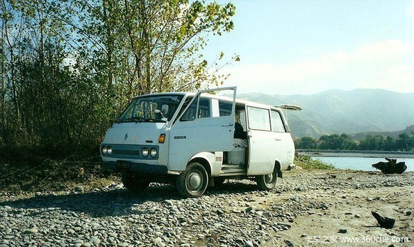 丰田三代海狮面包车图片,90年代丰田海狮面包车价格