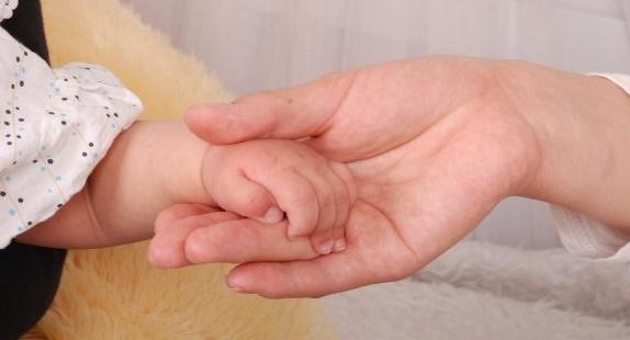 什么方法能查出儿童癫痫的原因,小儿癫痫脑电图检查