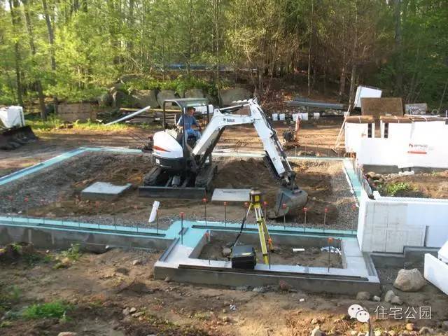 保温模板建房的弊端,新型保温一体化建房