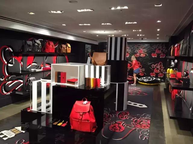 coach米老鼠男包,2022年最值得买的coach包