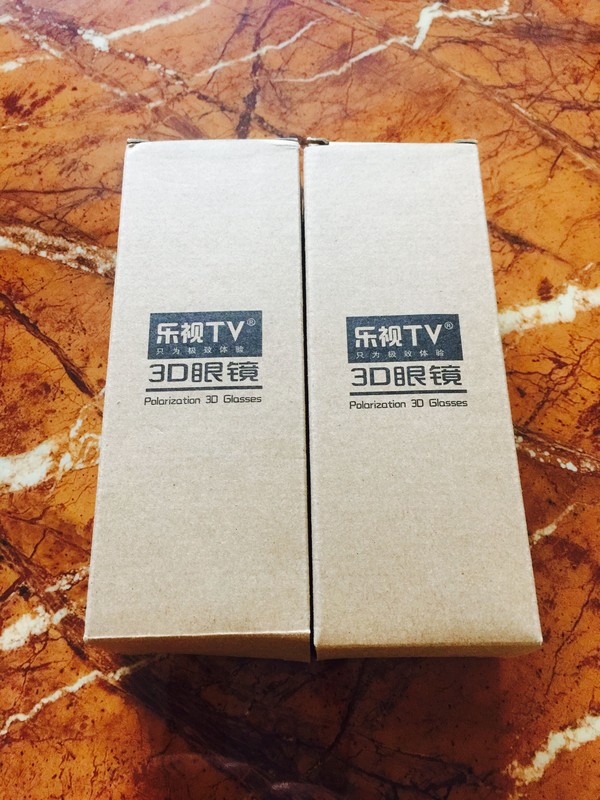 客厅变身小影院，1.5万入了乐视超4Max703D电视