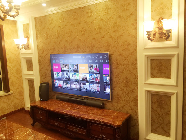 客厅变身小影院，1.5万入了乐视超4Max703D电视