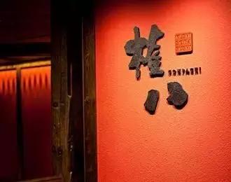 在香港不只是买买买，最重要的如何尝遍美食的全攻略