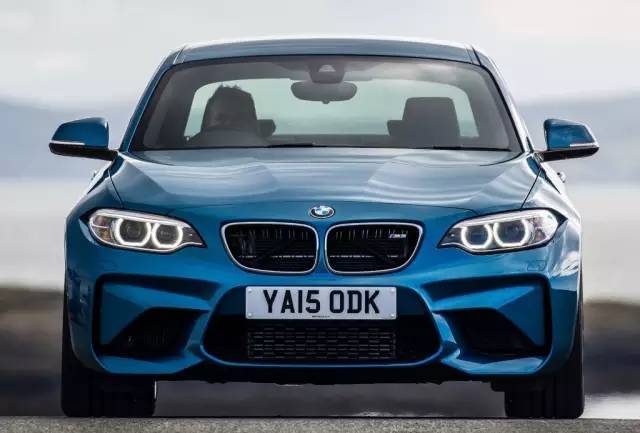 旁友，别摸我!!!（扒一扒宝马历史上的44款经典车型|下篇）