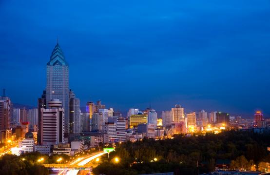 适合在三四线城市创业的项目,中国哪些城市适合年轻人创业