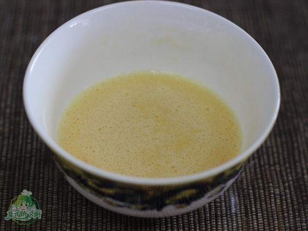 肯德基鸡腿怎么做不脱壳,肯德基鸡腿的简单又好吃教程