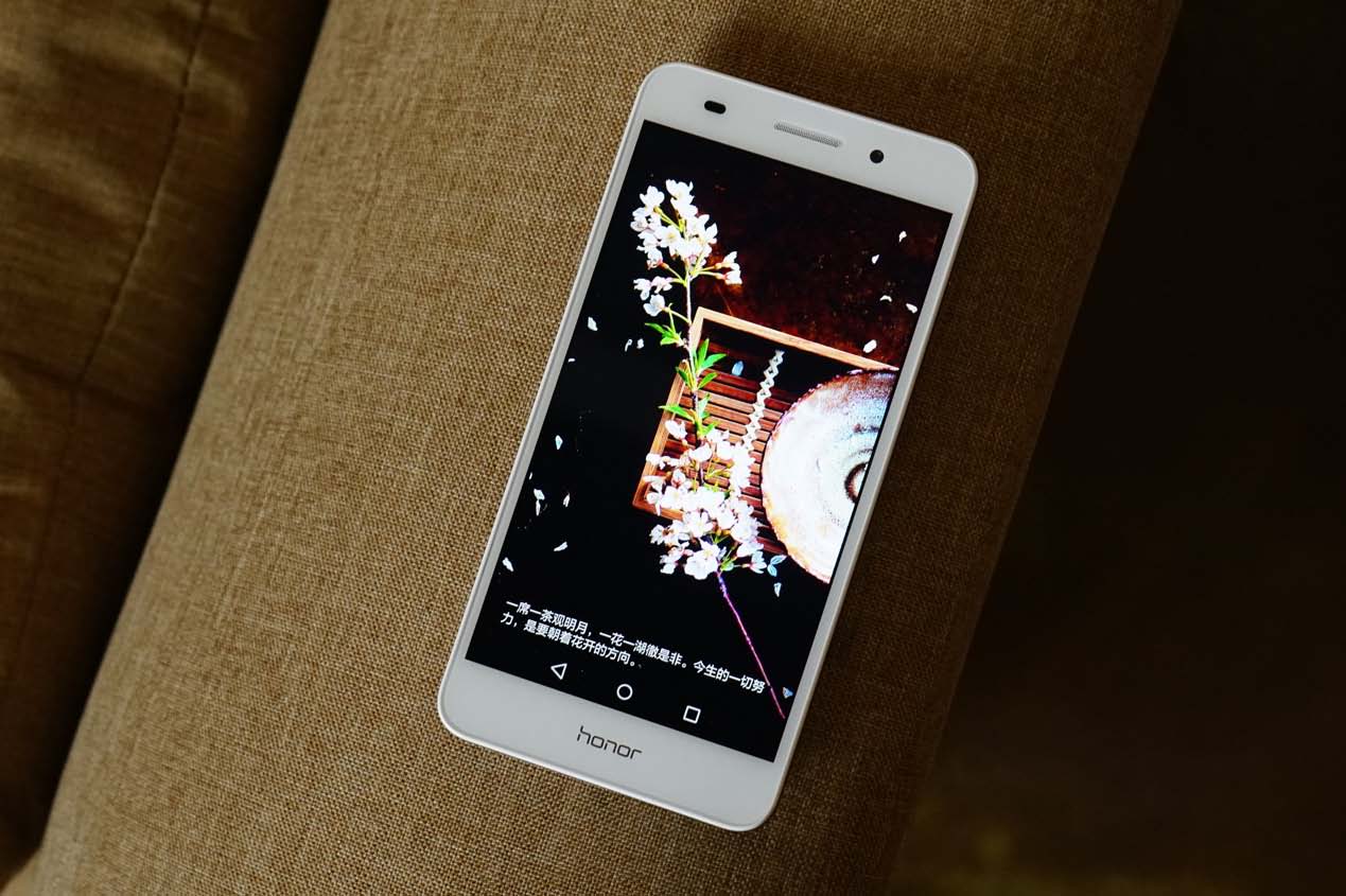 荣耀畅玩5a有什么颜色,荣耀畅玩5a好不好