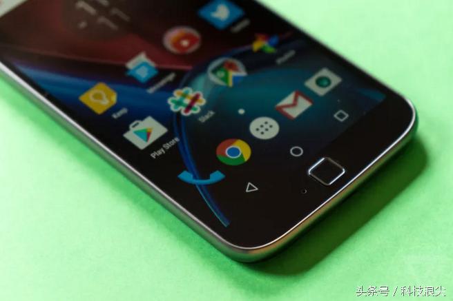 让联想很闹心的MotoG4评测