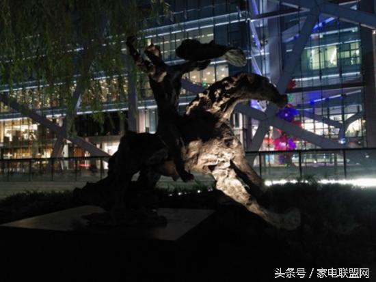 年轻人的专属“宠儿”华为麦芒5解析/点评