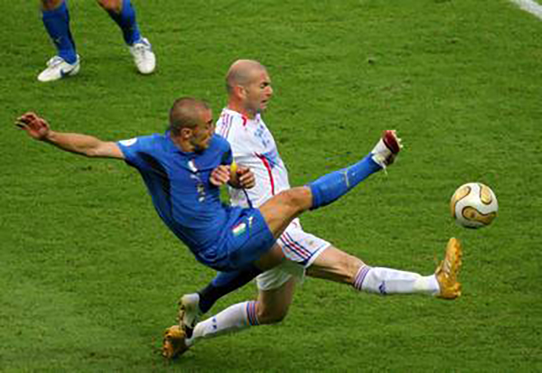 足坛现役球员夺冠次数,足坛29号战袍