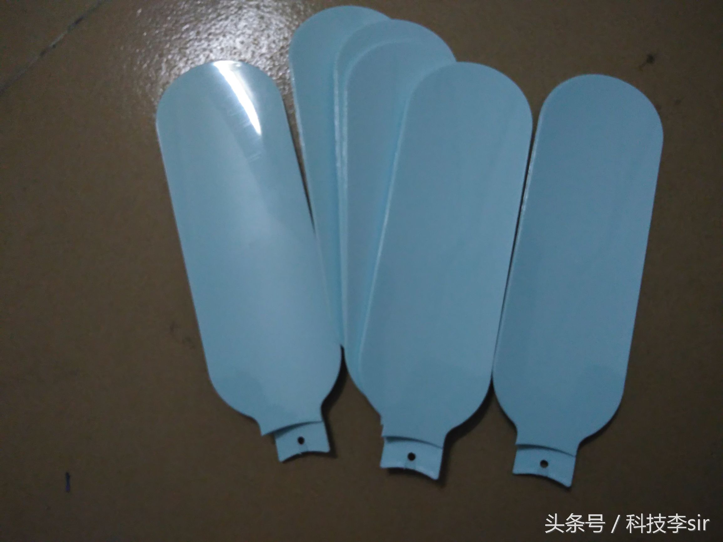 奥克斯吊扇电风扇,奥克斯微风吊扇静音吗