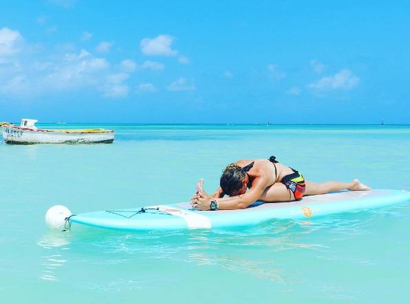 瑜伽有哪些动作不适合高血压人群,高血压可以练习瑙力瑜伽吗