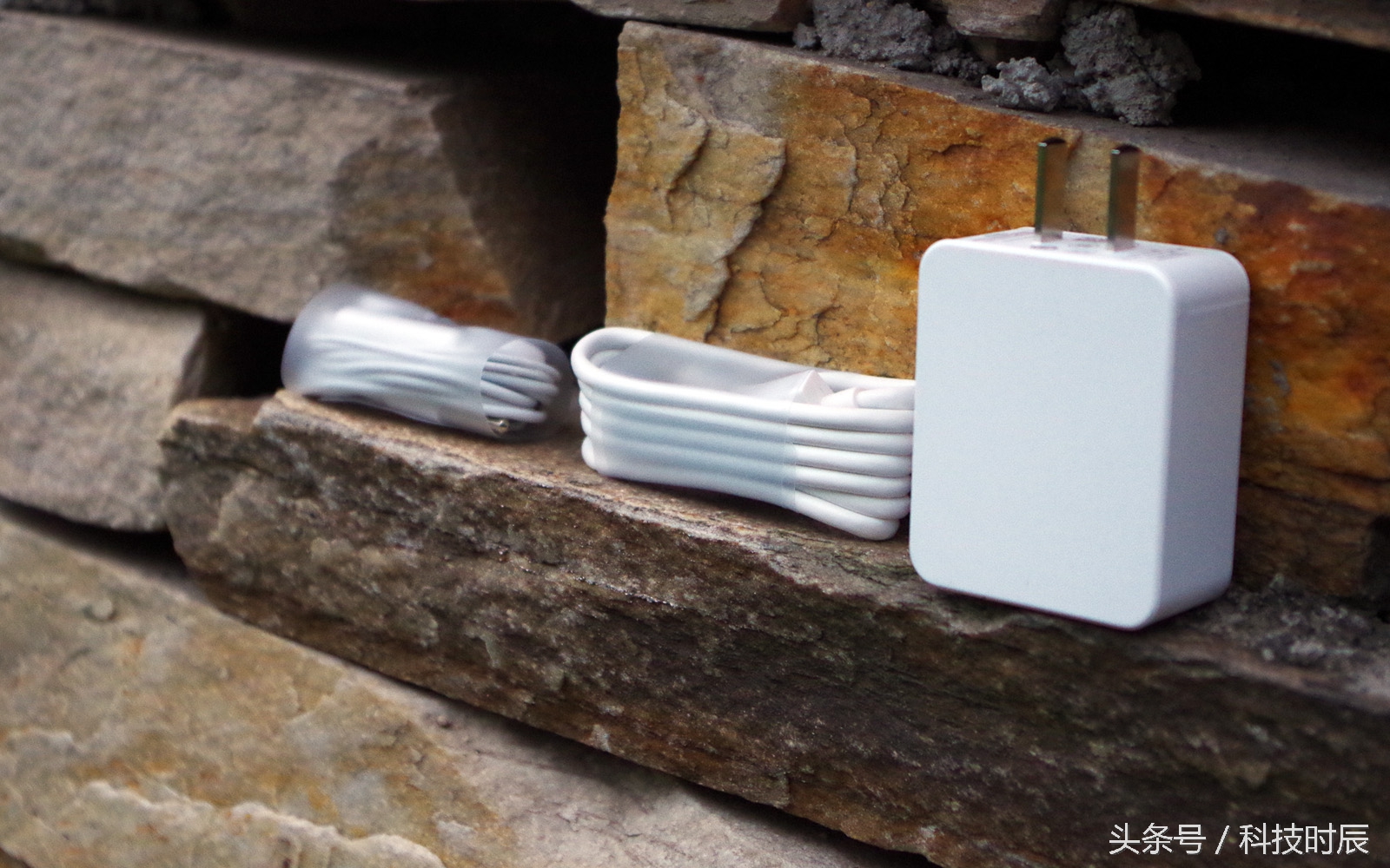 正面指纹解锁的千元机,oppo手机新款a59什么时候上市