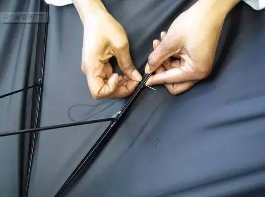 一次性雨衣变废为宝环保衣服,废弃雨衣不要扔学会这招超实用