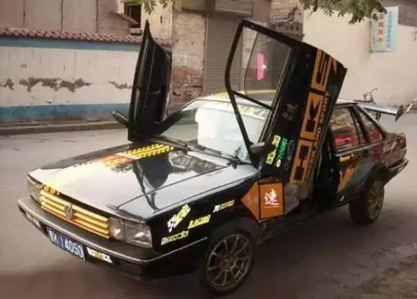 男女玩车:你懂这些奇葩的改装车吗?