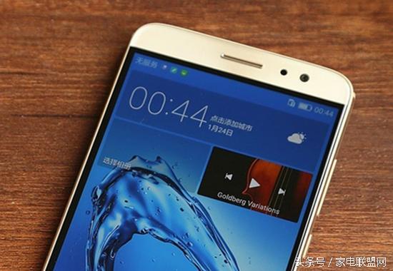 年轻人的专属“宠儿”华为麦芒5解析/点评