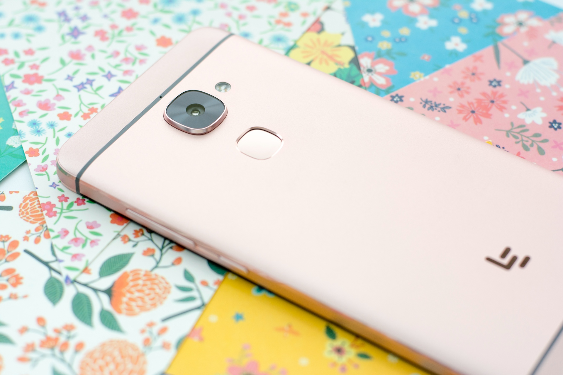 乐2pro手机怎么样,乐2pro手机值不值得入手