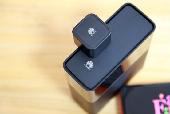 华为q1子母路由器评测,华为Q1母路由千兆如何使用