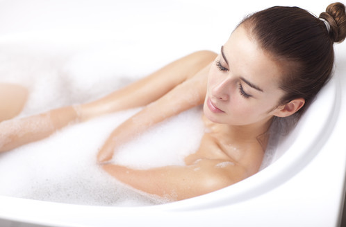 洗澡竟然能也能保健身体?