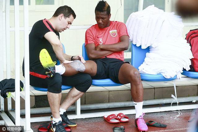 比比谁更“坑”！本赛季中超四大水货你支持谁？