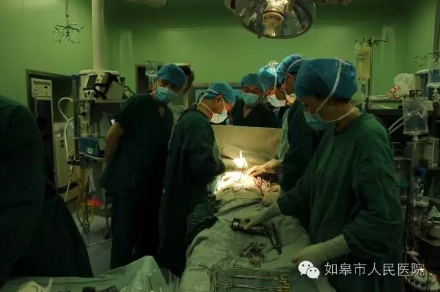 快看！市人民医院来了3个德国医生