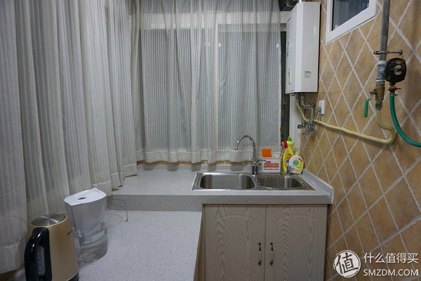 我的房子80平怎么装成200平,88平米厨房装修改造翻新视频