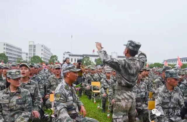 无为欢送抗洪英雄,芜湖欢送抗洪子弟兵