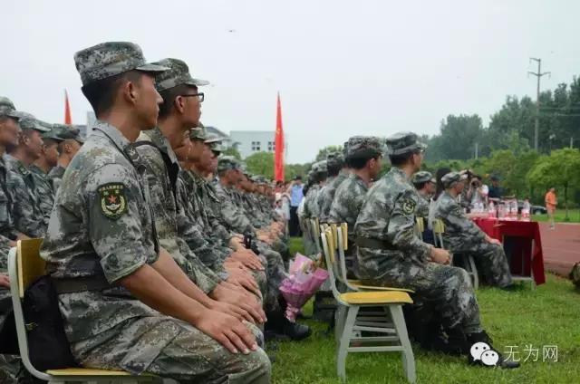 无为欢送抗洪英雄,芜湖欢送抗洪子弟兵