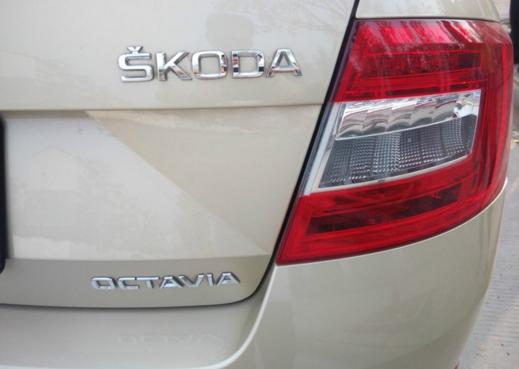 紧凑型车空间,斯柯达明锐后备箱空间尺寸