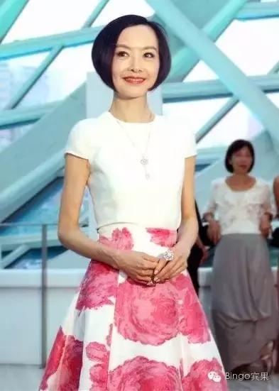 头大脖子细怎么办,头大肩窄溜肩