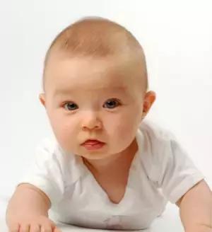 宝宝多大开始训练翻身,怎么样给宝宝练习翻身