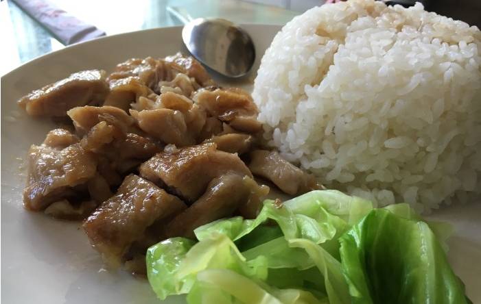 昆明的正宗广东肠粉,昆明肠粉最有名气的小吃