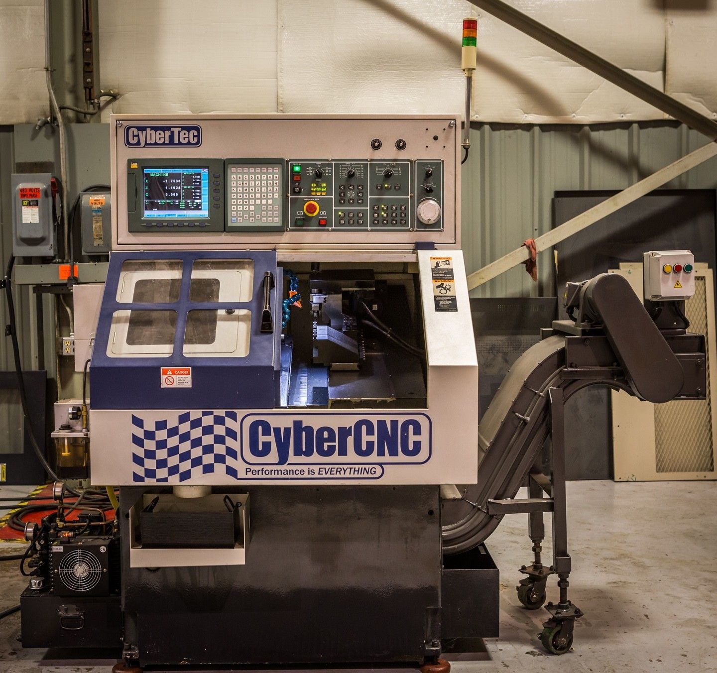 台湾丰雷数控车床，RFC-25，最节省场地的生产应用设备