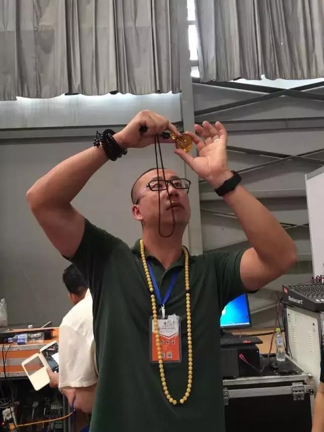 琥珀蜜蜡书籍推荐,琥珀蜜蜡怎么买