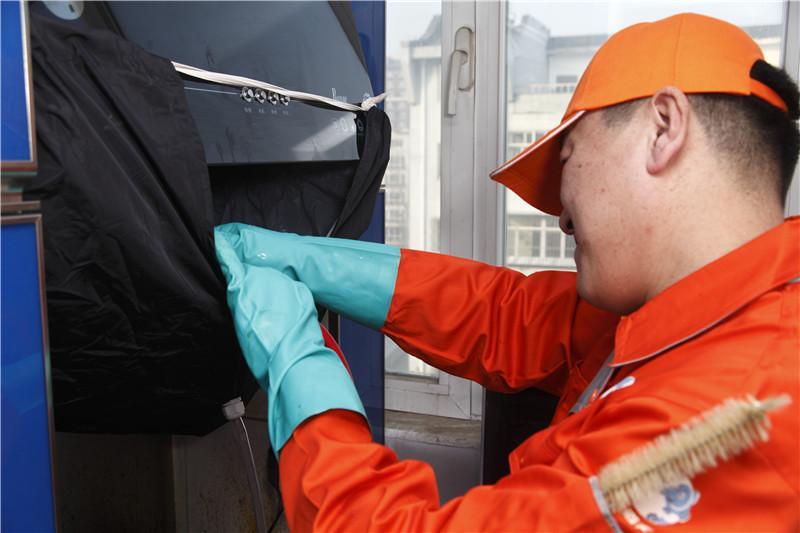 彻底解决公共烟道油烟,小区每家公共烟道油烟怎样排的