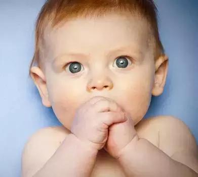 花露水给小孩用需要稀释多少,花露水儿童可用不含酒精