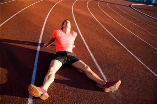 跑步不喘但肺活量不好,跑步气短喘不上气怎么解决