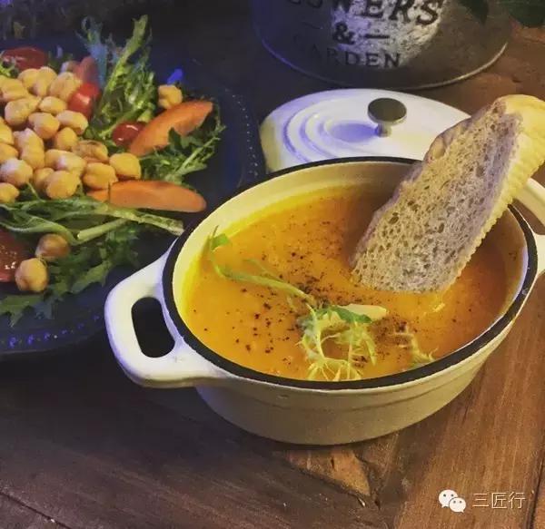 西餐里的那些“杂草”都是啥?一篇文章带你认识香草