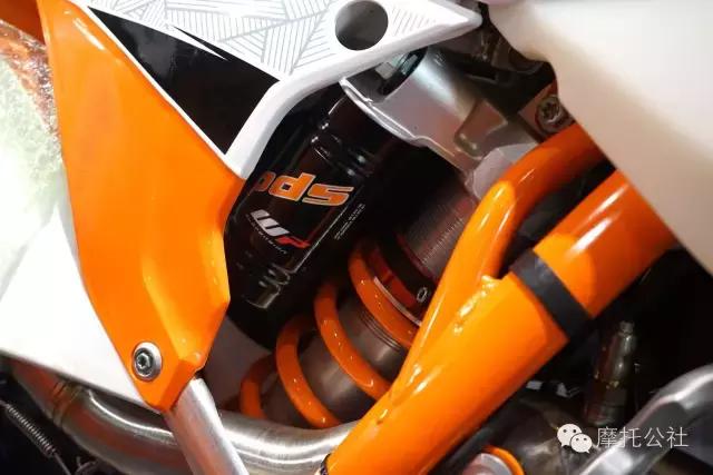 ktm450exc越野版,ktm450sx-f与450exc区别