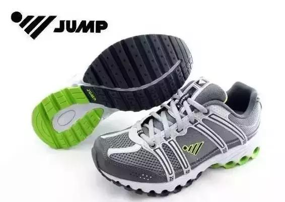 穿了十年的阿迪达斯,穿久了的阿迪达斯