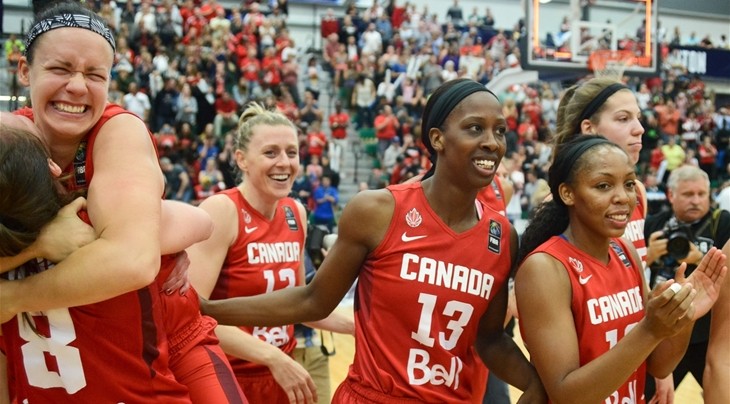 周琦易建联16-17cba总决赛,男篮世预赛周琦王哲林图片