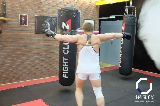 ufc群星混剪合集,ufc群星发布会嘴炮